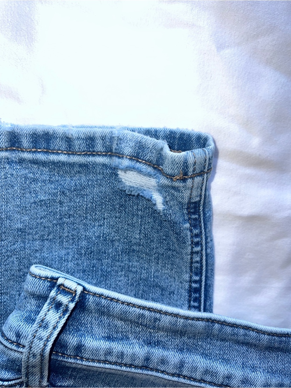 M Jeans by Maurices High Rise Slim Straight Ankle Distressed Jeans Size 14 Short - Picture 12 of 16